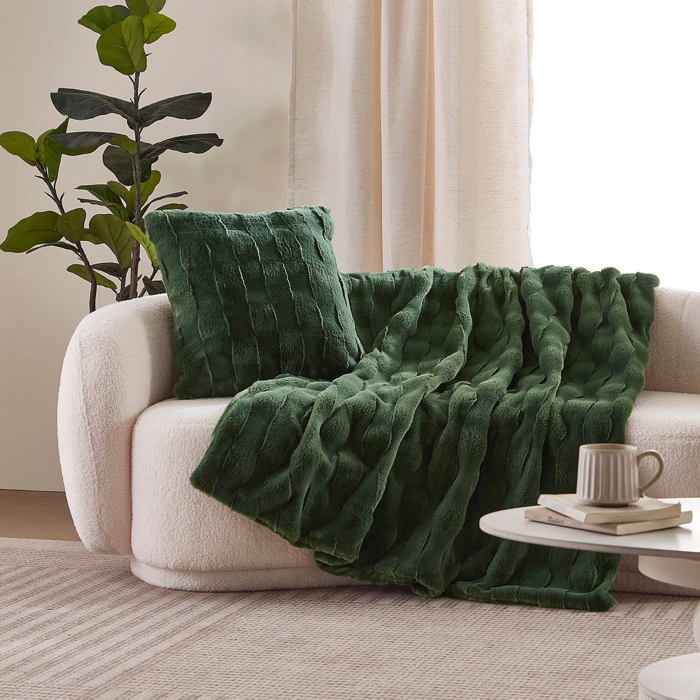 Blankets & Throws