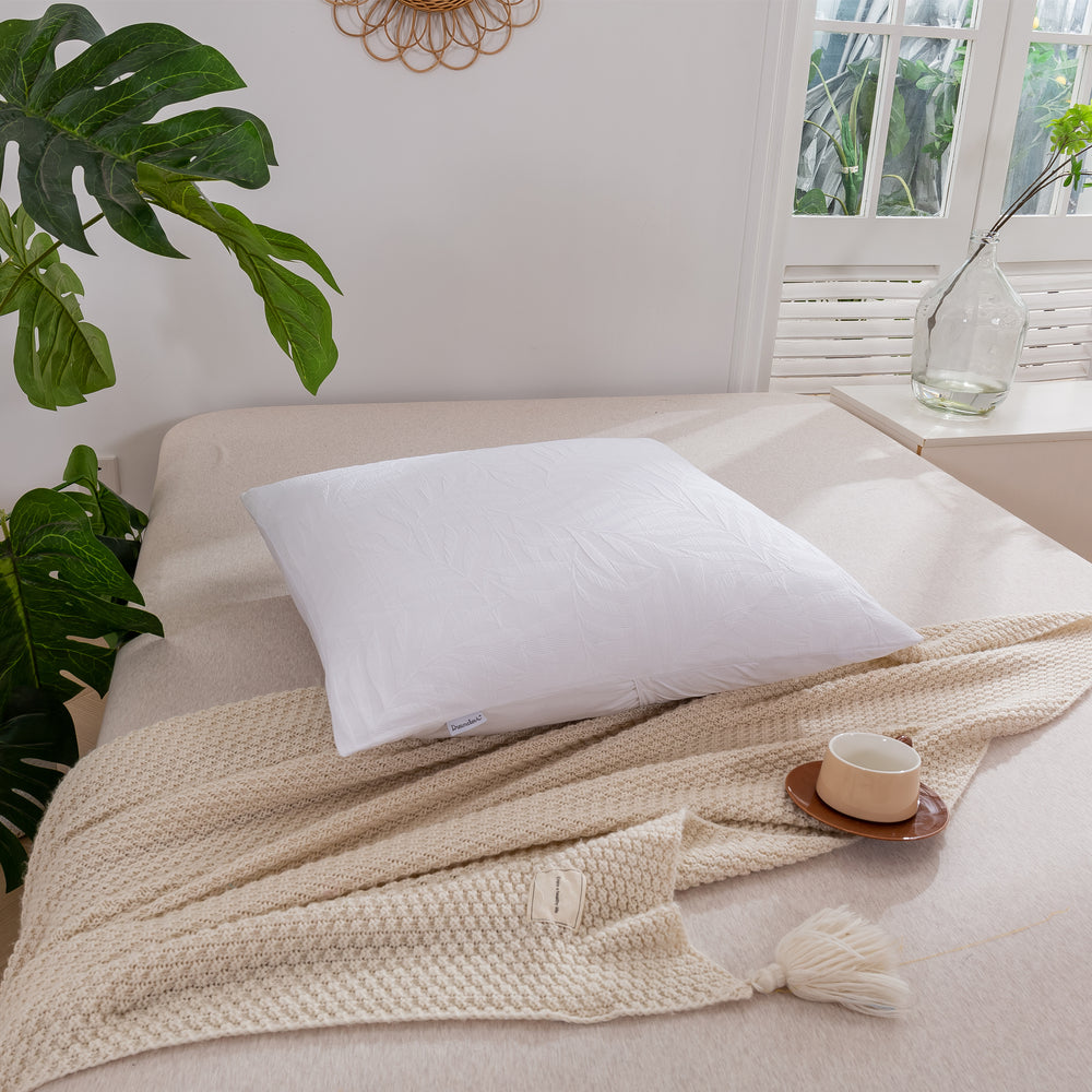 
                      
                        Leafy Jacquard 100% Cotton European Pillowcase White
                      
                    