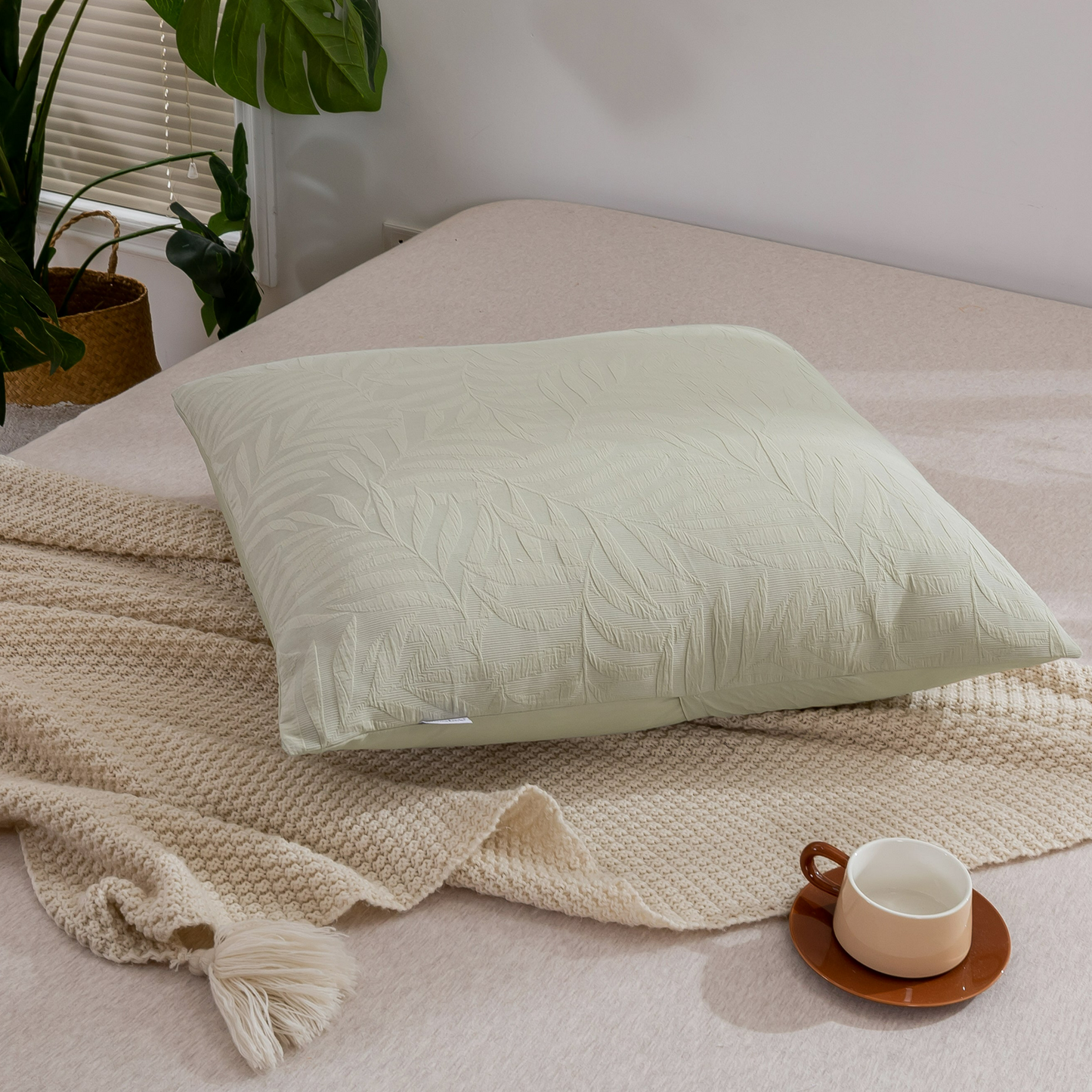 Leafy Jacquard 100% Cotton European Pillowcase Sage