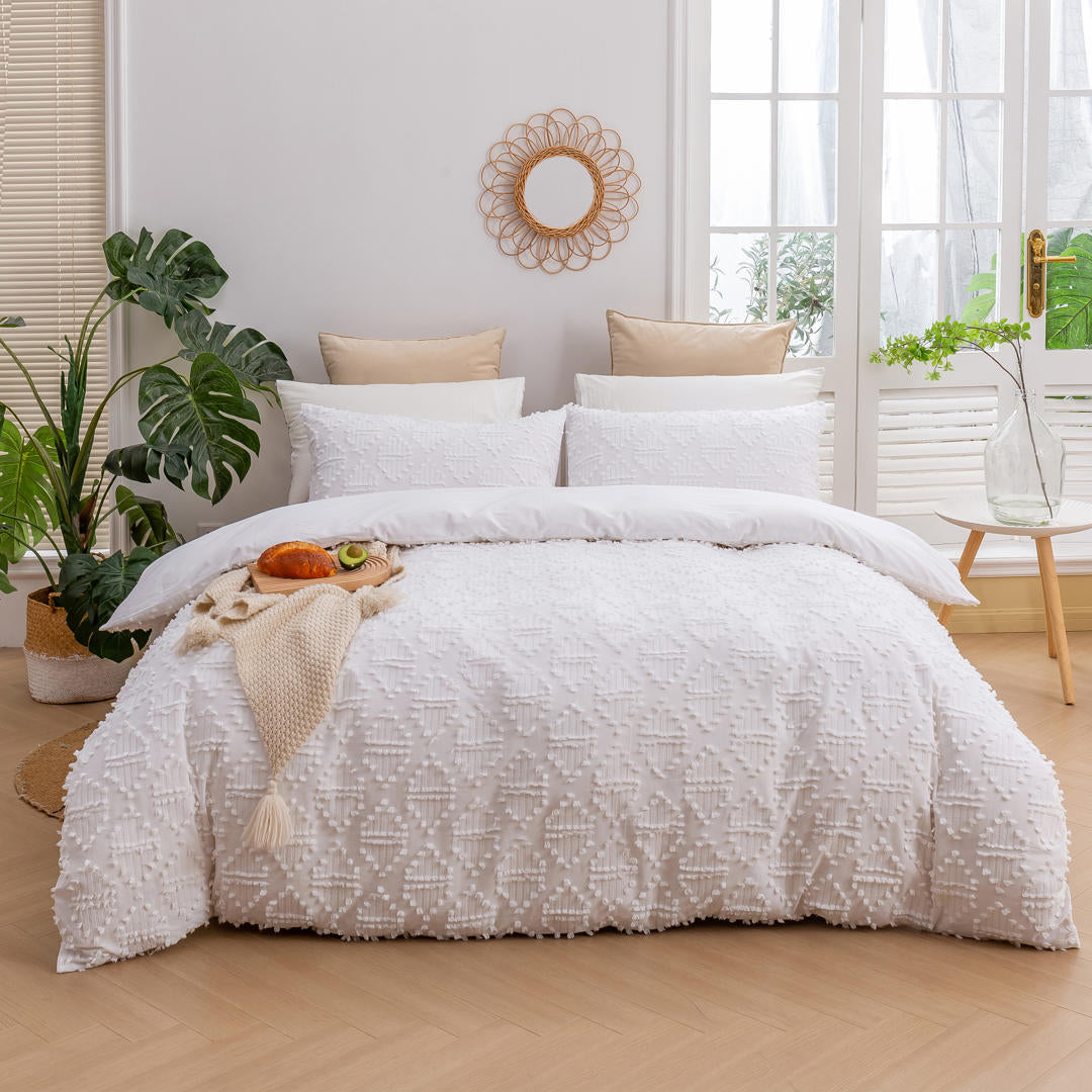 Lottie Eyelash Jacquard Quilt Cover Set White