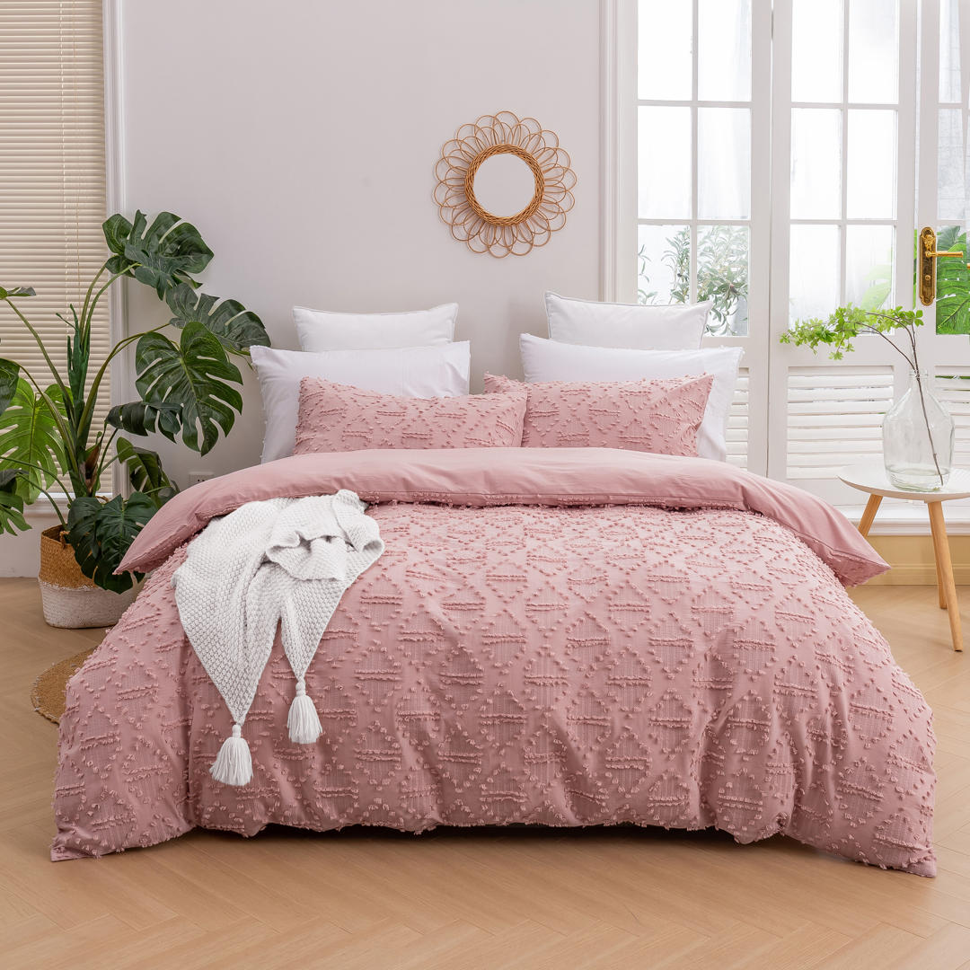 Lottie Eyelash Jacquard Quilt Cover Set Rose