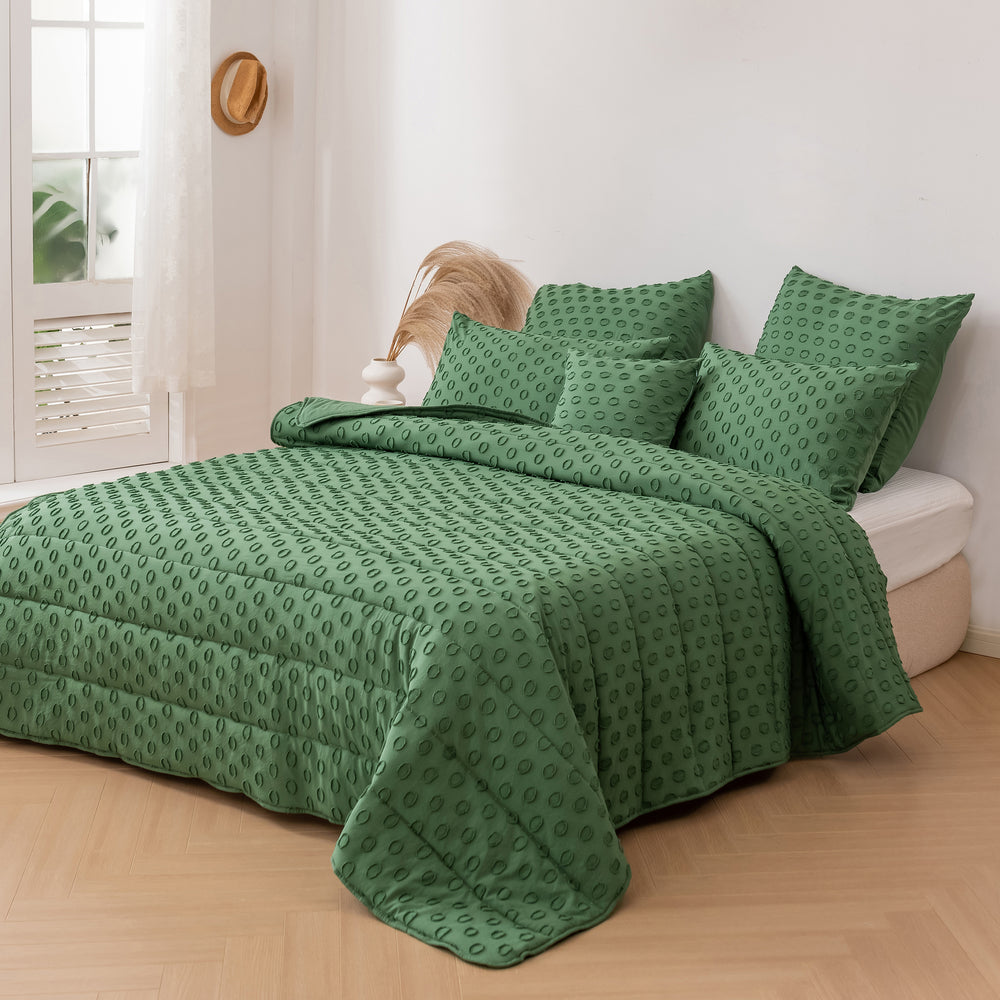 
                      
                        Haven Spot 6 Piece Comforter Set Eden
                      
                    