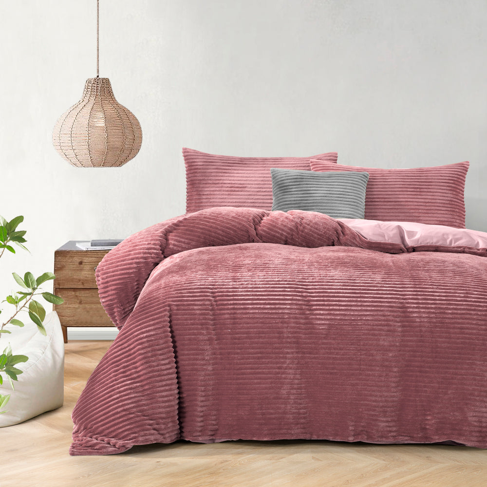 Embossed Teddy Fleece Quilt Cover Set Blush