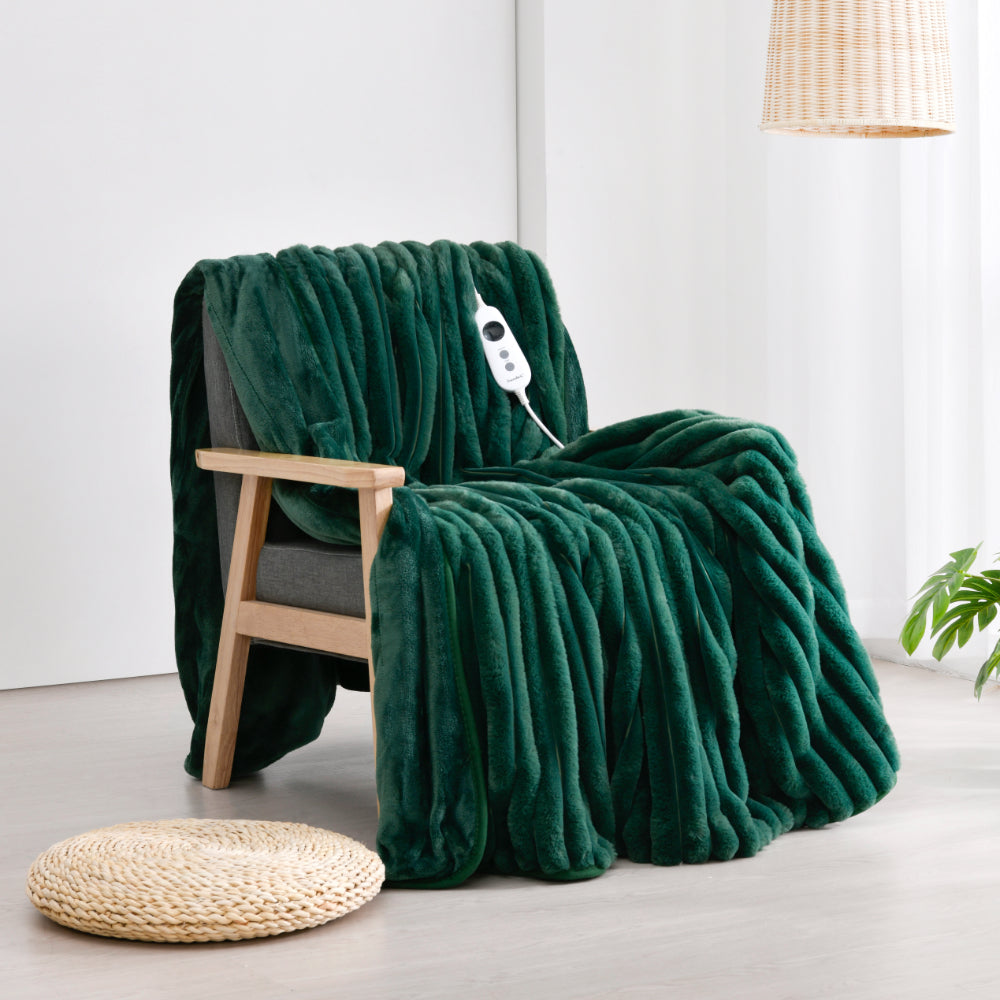 
                      
                        Chunky Embossed Fleece Heated Throw Emerald Green
                      
                    