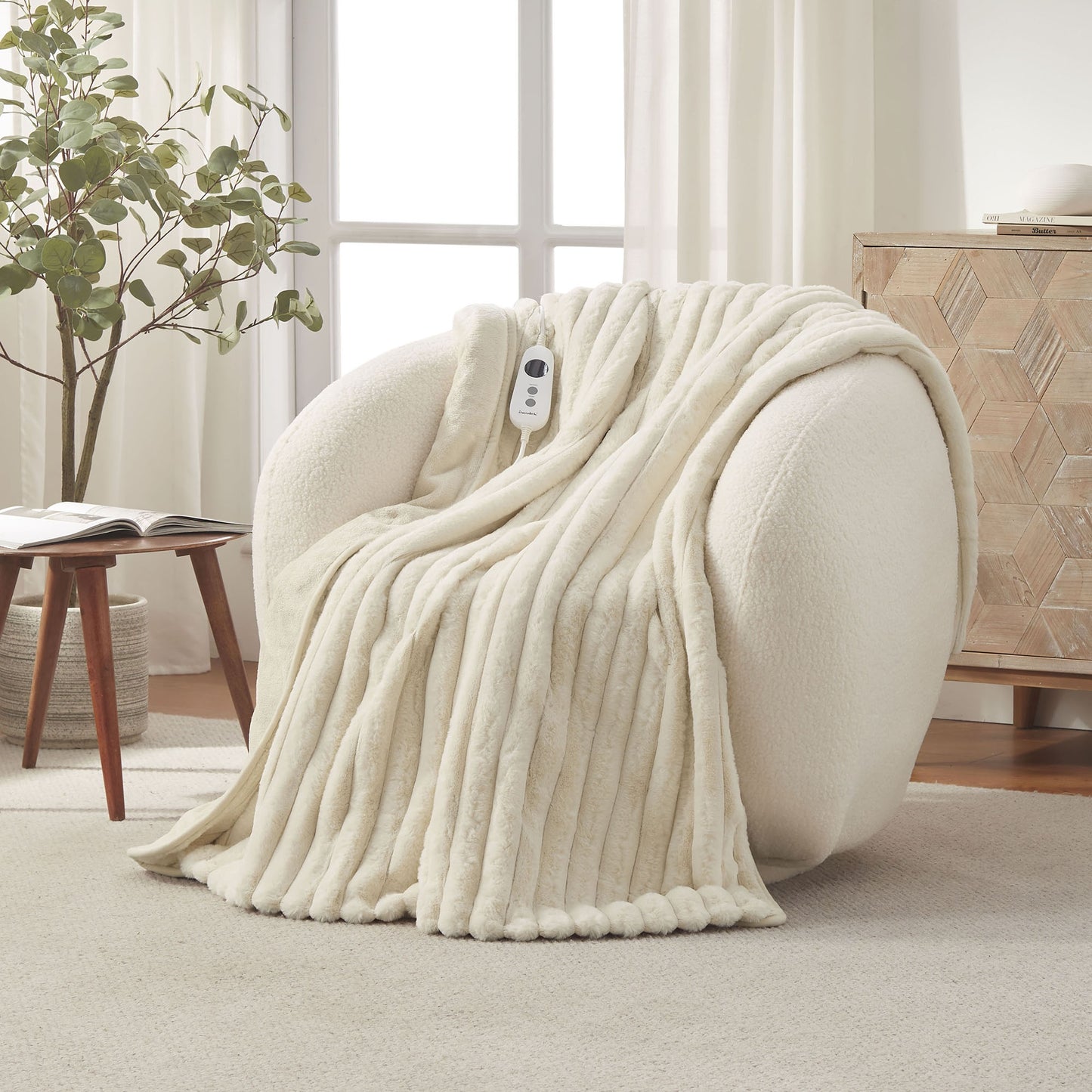 Ultra Soft Luxe Fleece Heated Throw Blanket Reversible Dreamaker