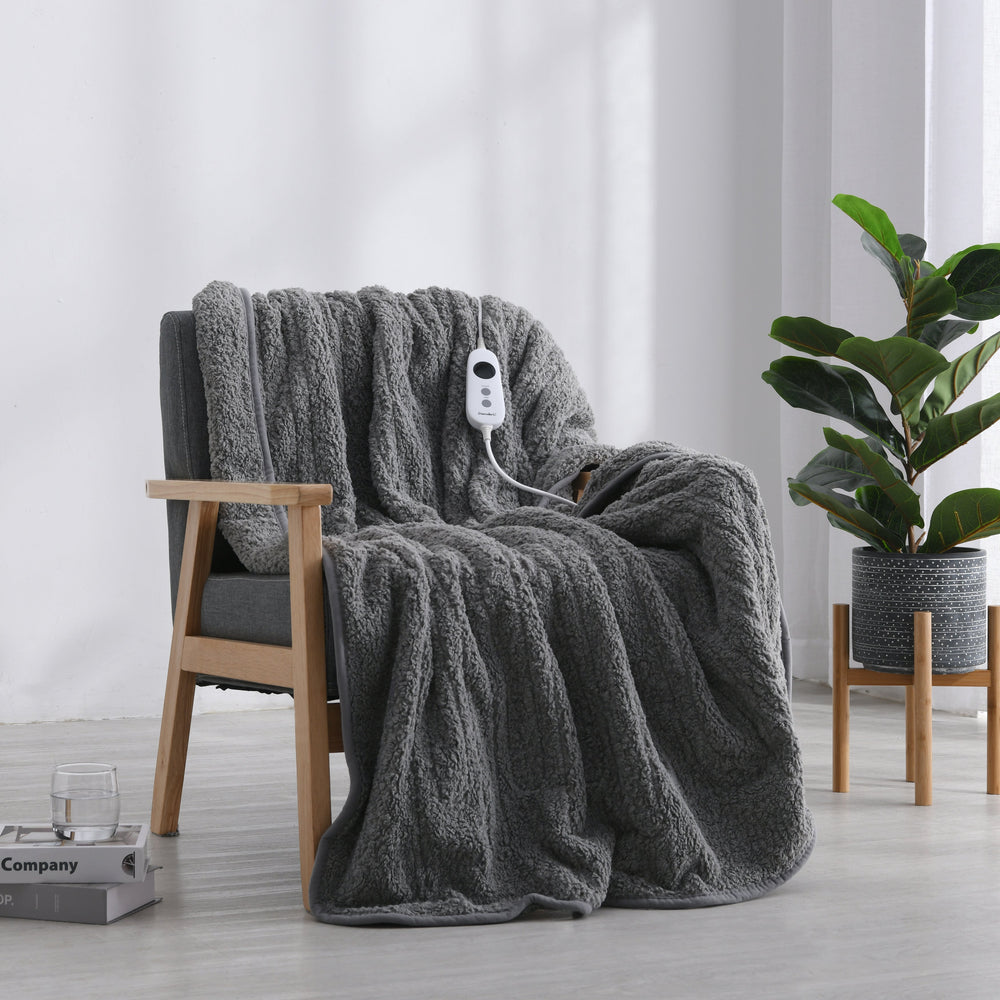 Teddy Fleece Heated Throw Light Grey