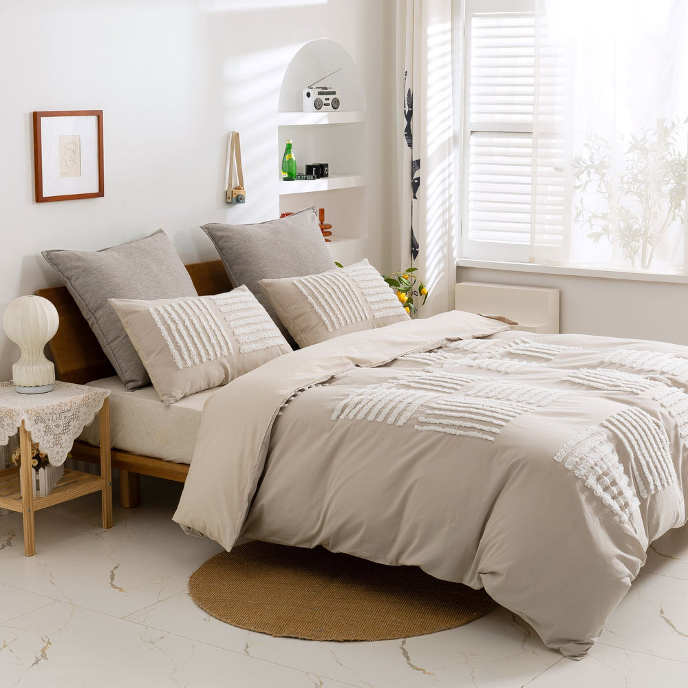 
                  
                    Quilt Covers
                  
                